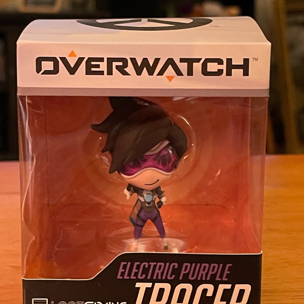 Loot Crate Overwatch Electric Purple Tracer NIB